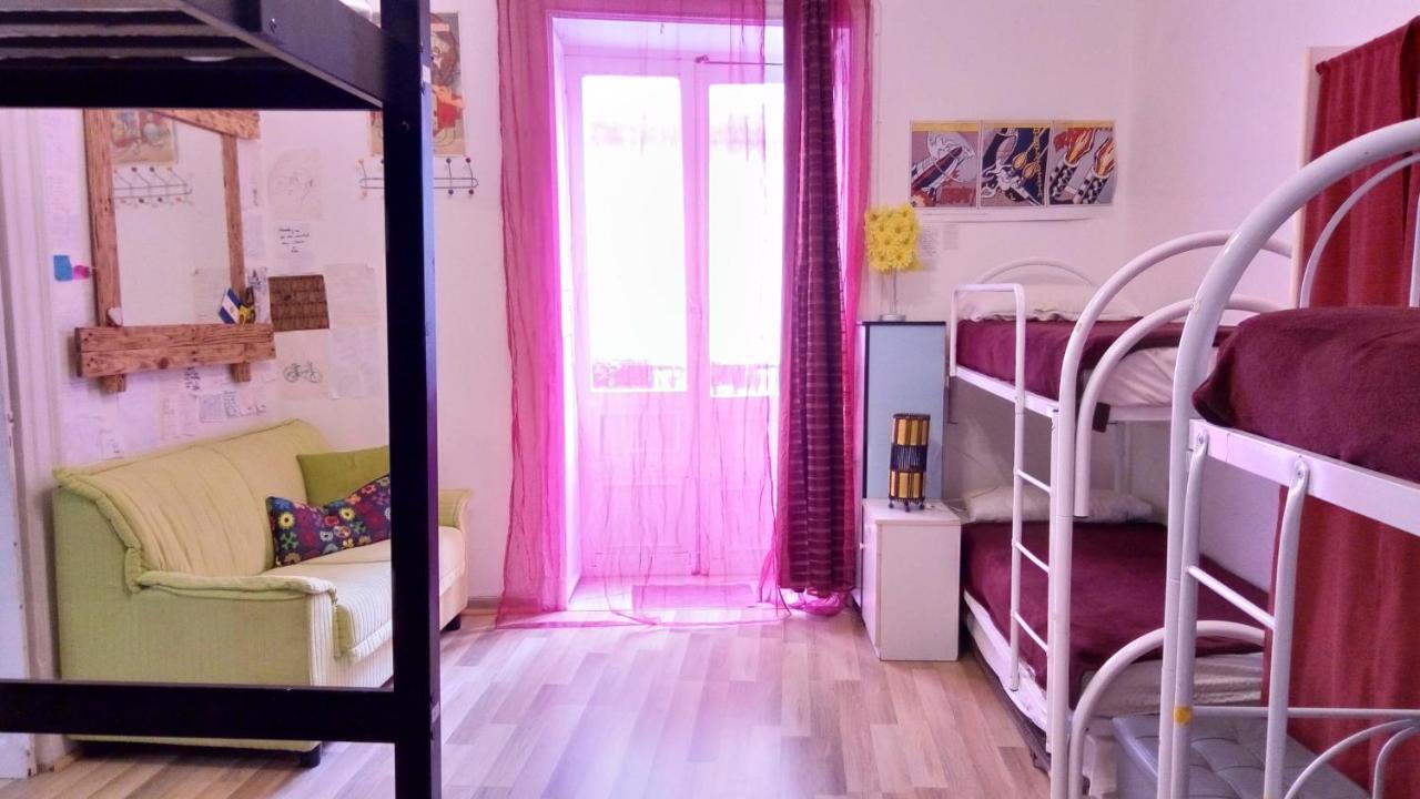 Kaleidos Guest House ปาแลร์โม ภายนอก รูปภาพ