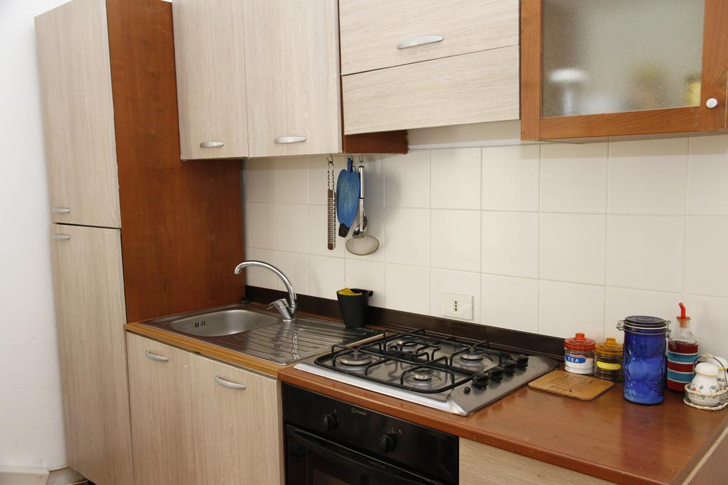 Kaleidos Guest House ปาแลร์โม ภายนอก รูปภาพ