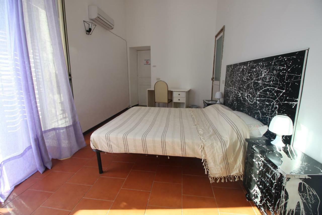 Kaleidos Guest House ปาแลร์โม ภายนอก รูปภาพ